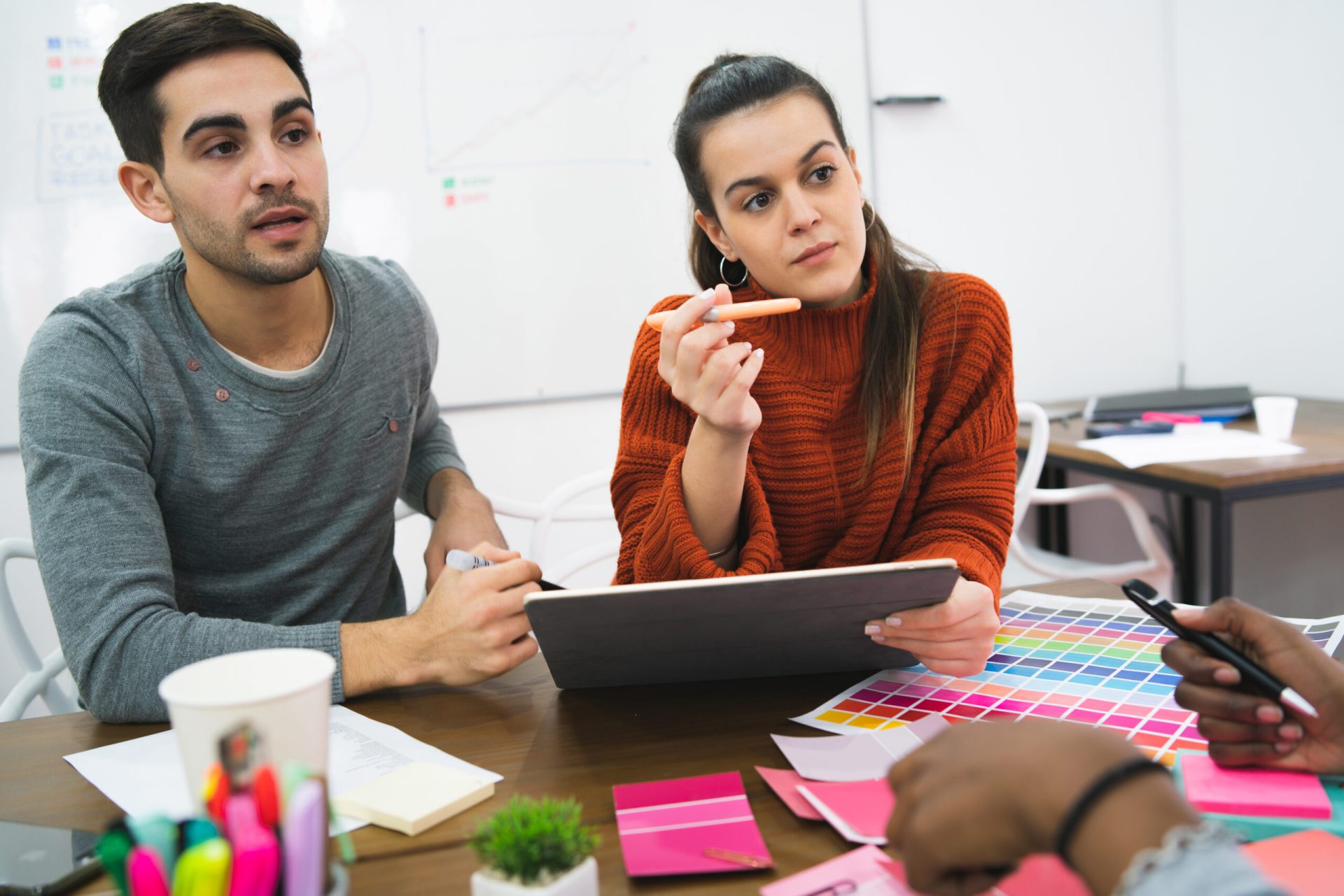 HR professionals using design experimentation tools to optimize engagement.